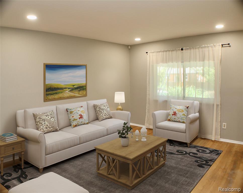 808 WELLESLEY Avenue, Royal Oak, MI 48067 — Photo 2