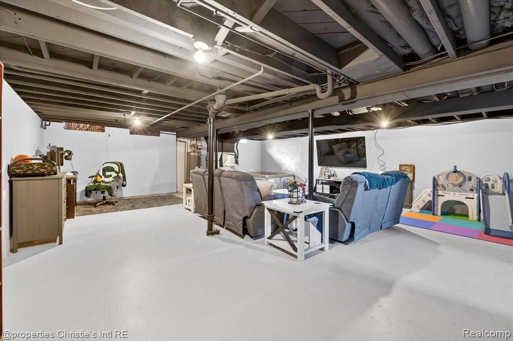 34504 Stellwagen Street, Wayne, MI, 48184