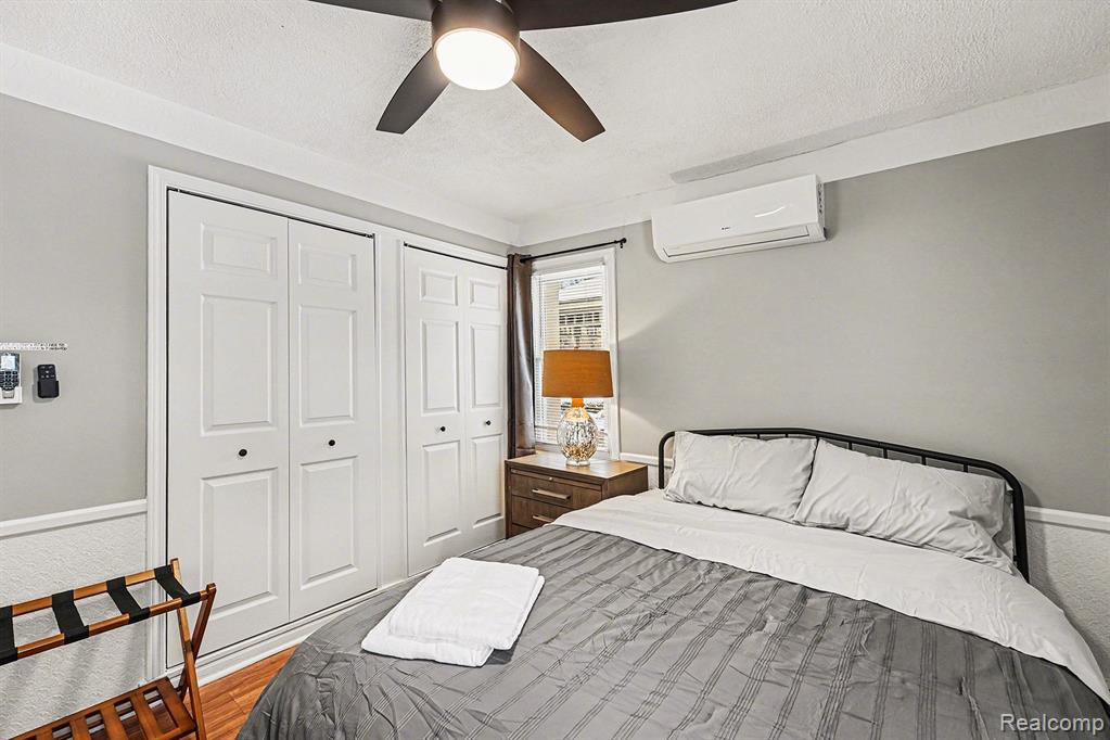 710 Hartland Drive, Troy, MI 48083 — Photo 24