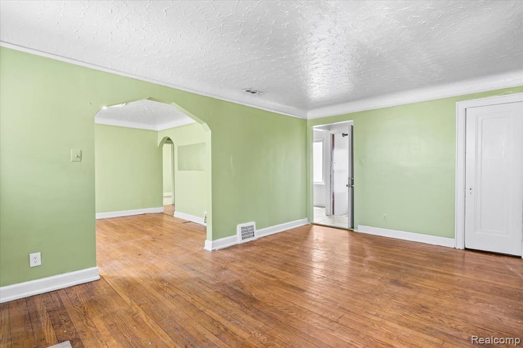 8306 Wisconsin Street, Detroit, MI 48204 — Photo 23