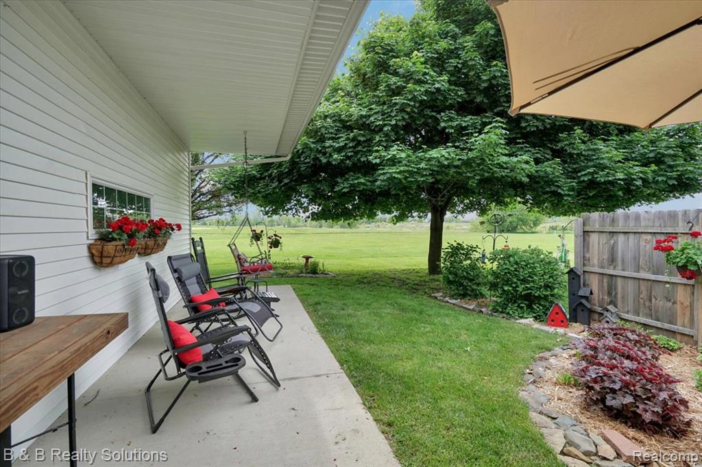 6624 Jefferson Road, North Branch, MI 48461 — Photo 27