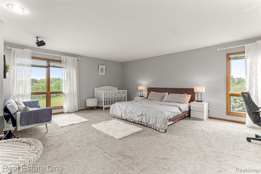 18191 Country Club Circle, Riverview, MI 48193 — Photo 35