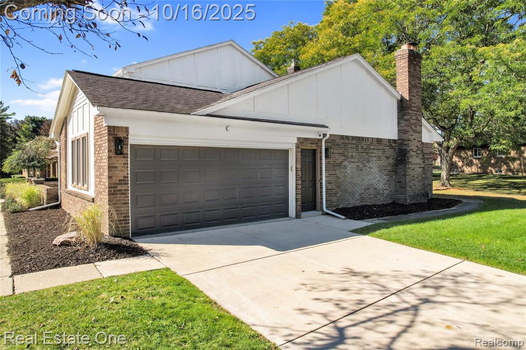 5275 Cheltenham Drive, Troy, MI 48098 — Photo 47