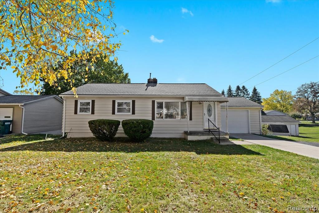 397 Pocahontas Trail, Oxford, MI 48371 — Photo 2