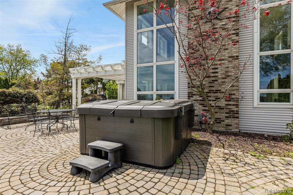 30134 Jefferson Avenue, Saint Clair Shores, MI 48082 — Photo 44