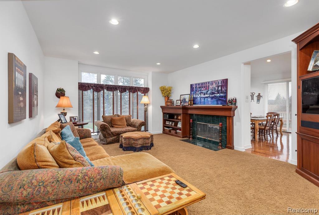 6681 Box Wood Court, West Bloomfield, MI — Photo 11