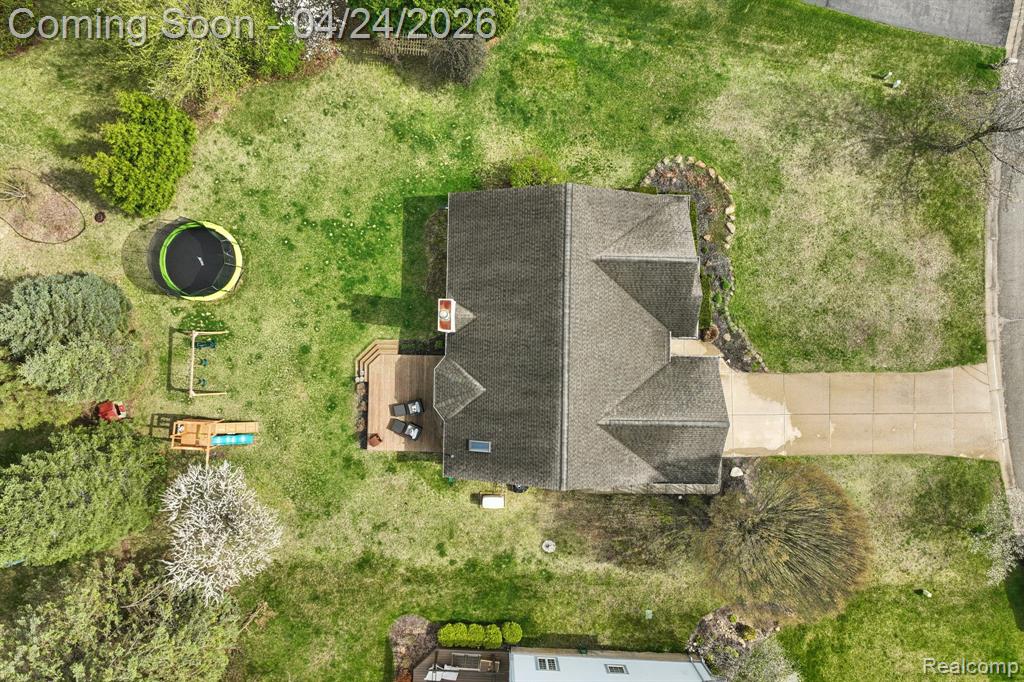 5819 Valley Drive, Clarkston, MI 48348 — Photo 39