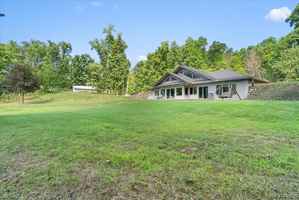 9274 Argentine Road, Linden, MI 48451 — Photo 27