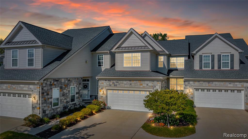 42868 Cardinal Way, Novi, MI — Photo 2