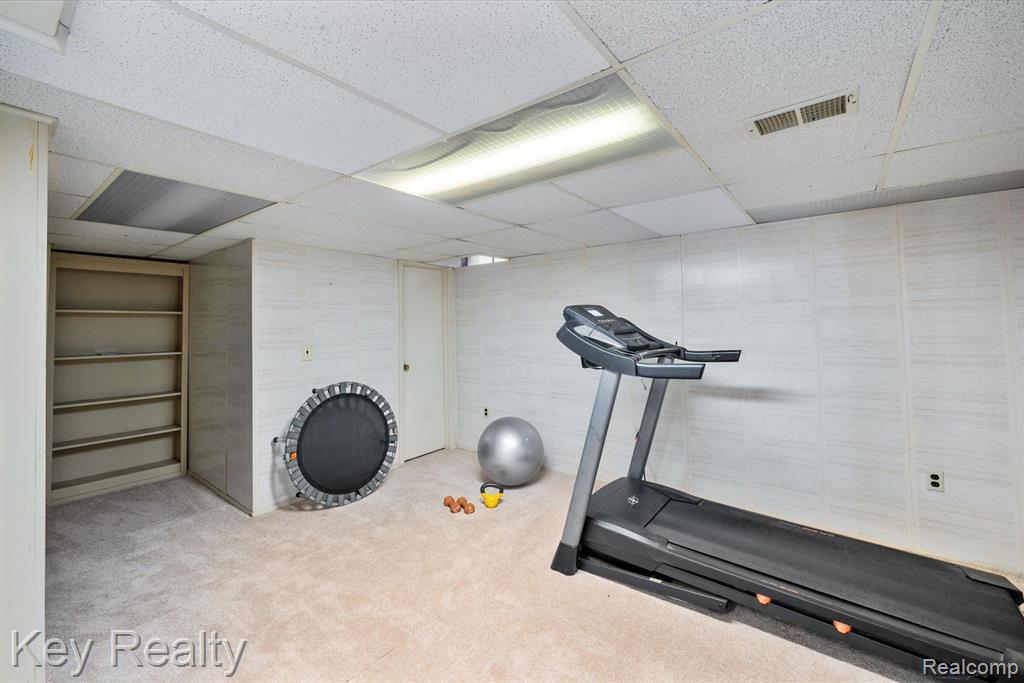 1100 WASHINGTON Circle, Northville, MI 48167 — Photo 24