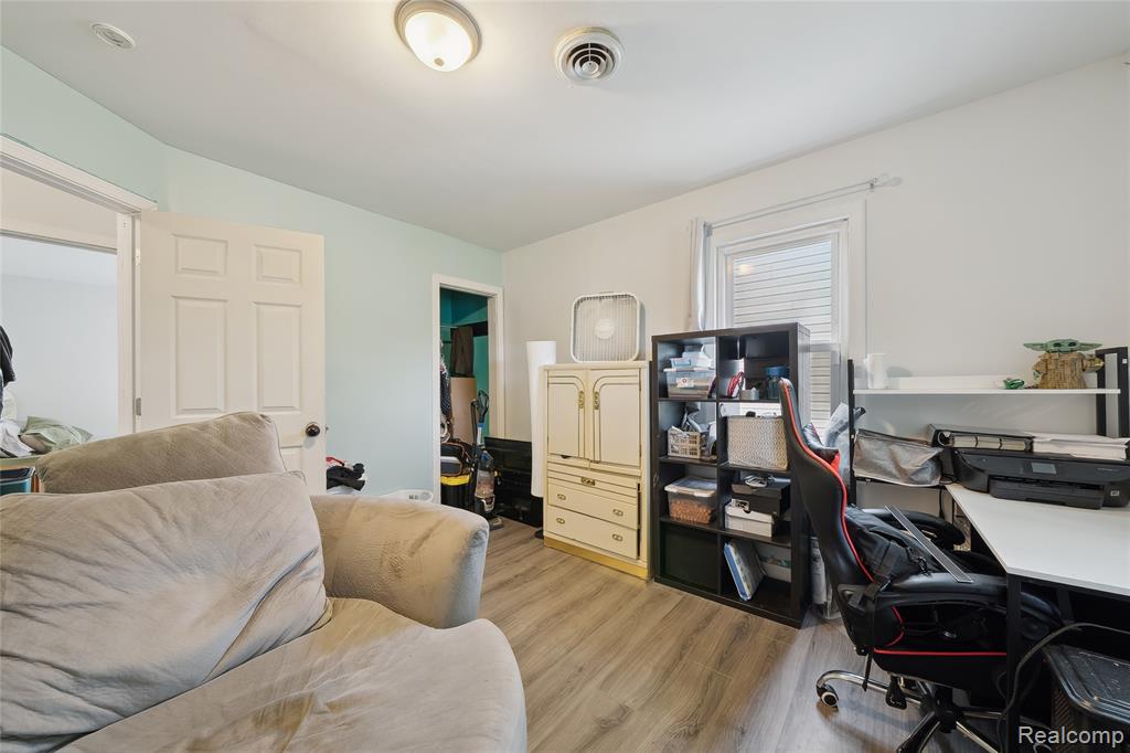 6018 Harrison Street, Garden City, MI — Photo 24