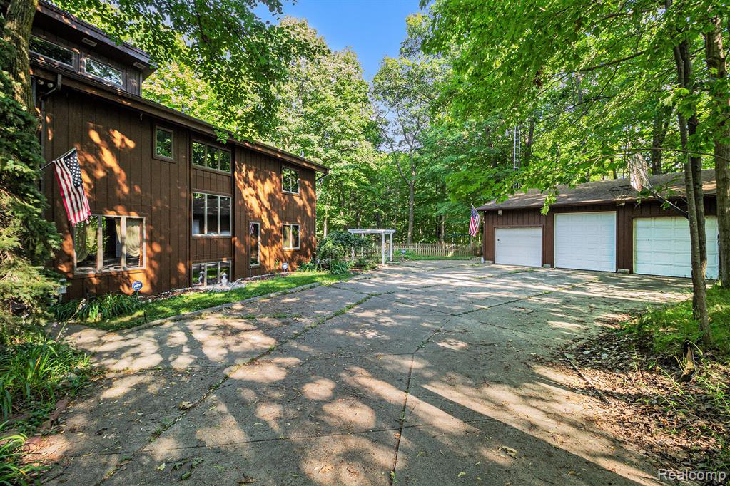 5365 S Bancroft Road, Durand, MI 48429 — Photo 4
