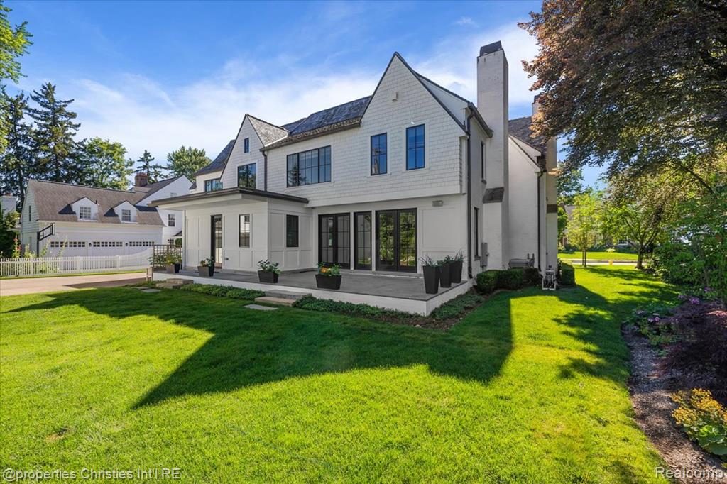 956 Westwood Drive, Birmingham, MI 48009 — Photo 12
