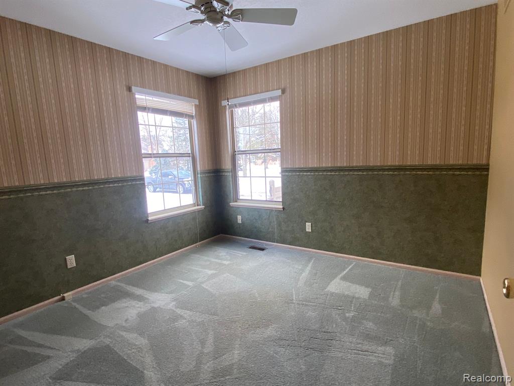 634 PERRY CREEK Drive, Grand Blanc, MI 48439 — Photo 8
