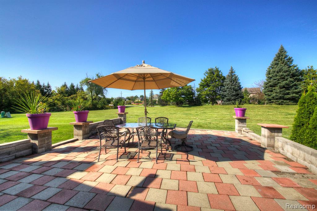 6813 Poppleton Road, Canton, MI 48187 — Photo 65