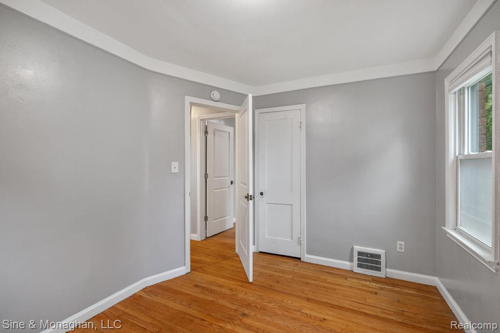 7854 Jackson Street, Taylor, MI 48180 — Photo 14
