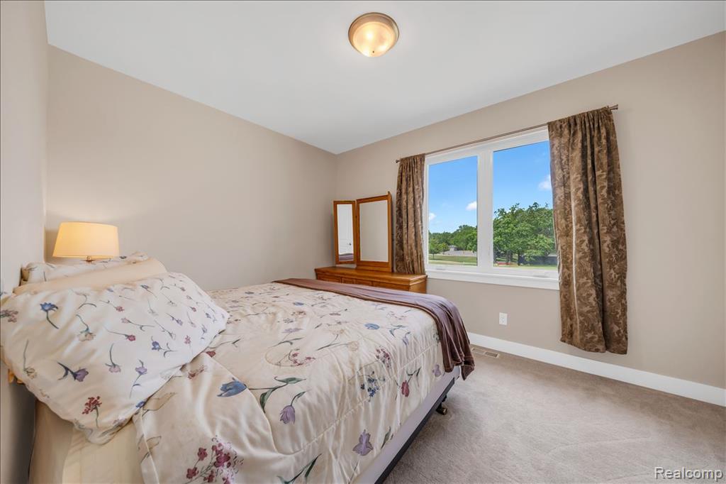 4266 McCandlish Road, Grand Blanc, MI 48439 — Photo 32