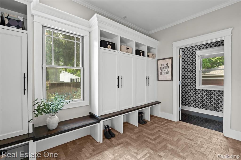 22 Elm Park Boulevard, Pleasant Ridge, MI — Photo 18