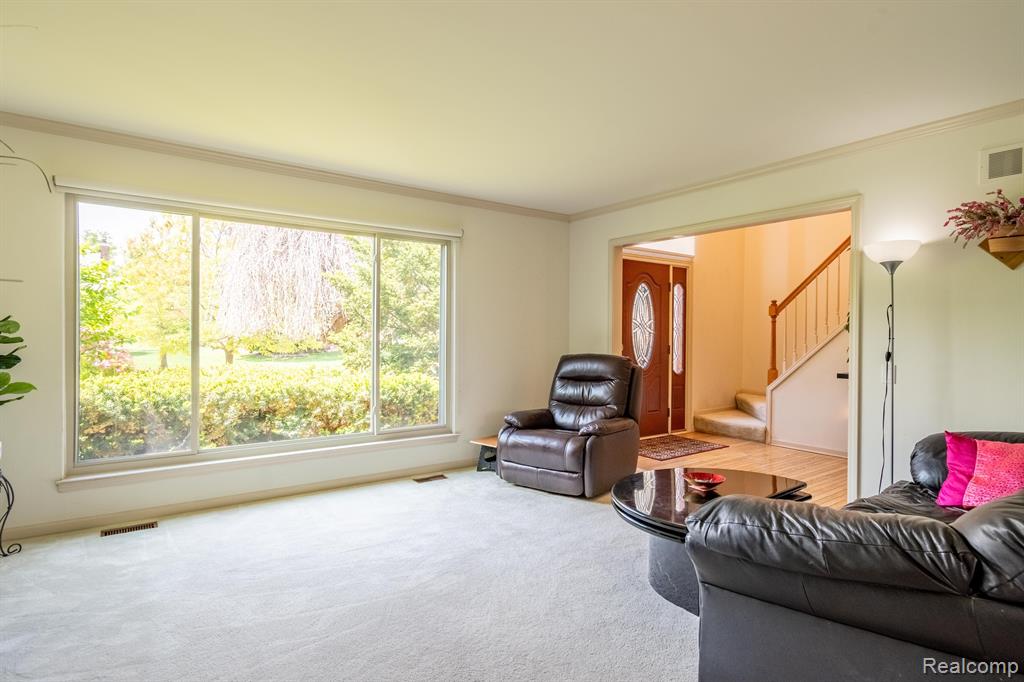 45536 MORNINGSIDE Road, Canton, MI 48187 — Photo 4