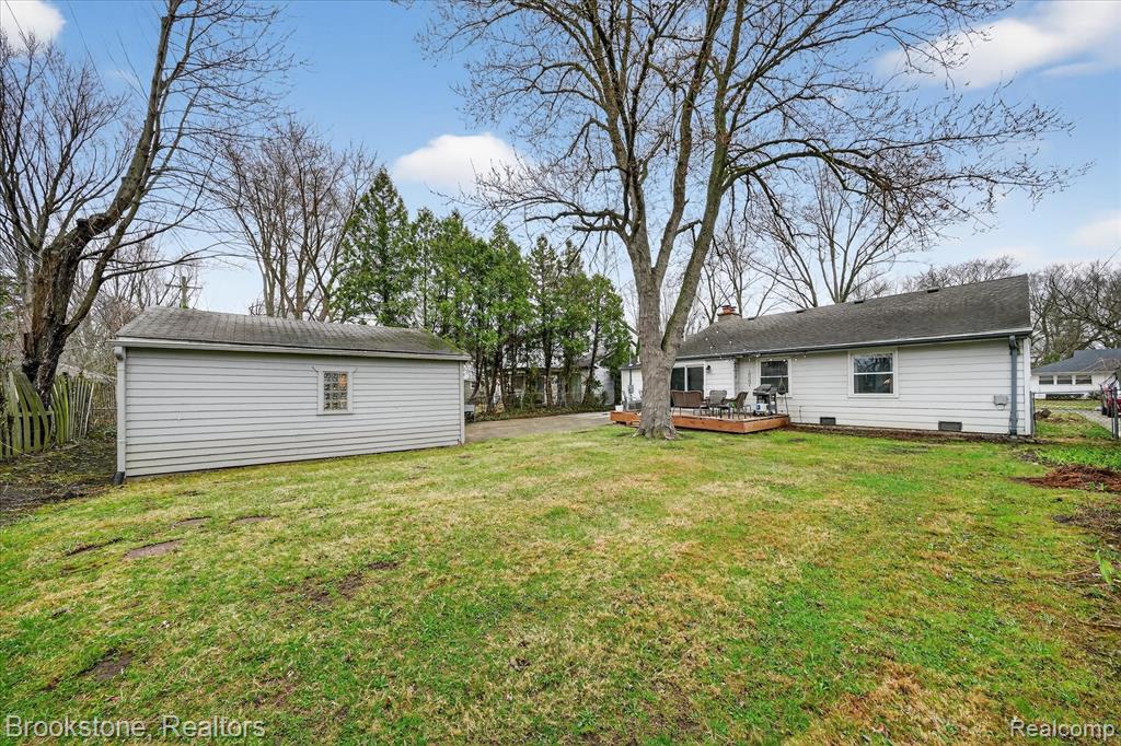 15636 Kirkshire Avenue, Beverly Hills, MI 48025 — Photo 37
