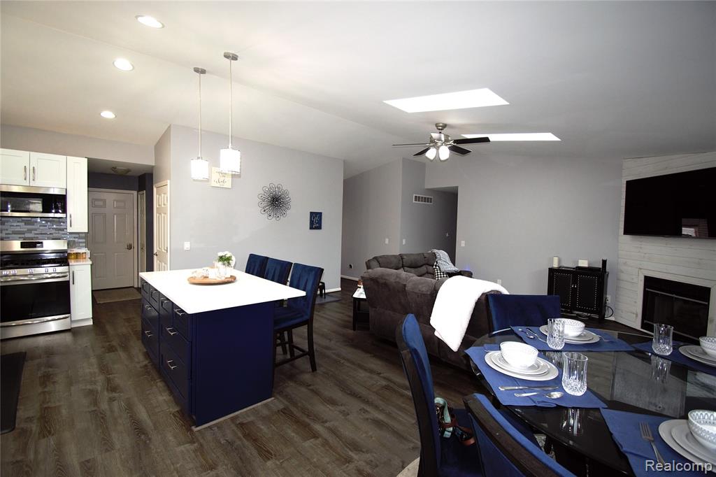 313 Janet Lane, Almont, MI 48003 — Photo 3