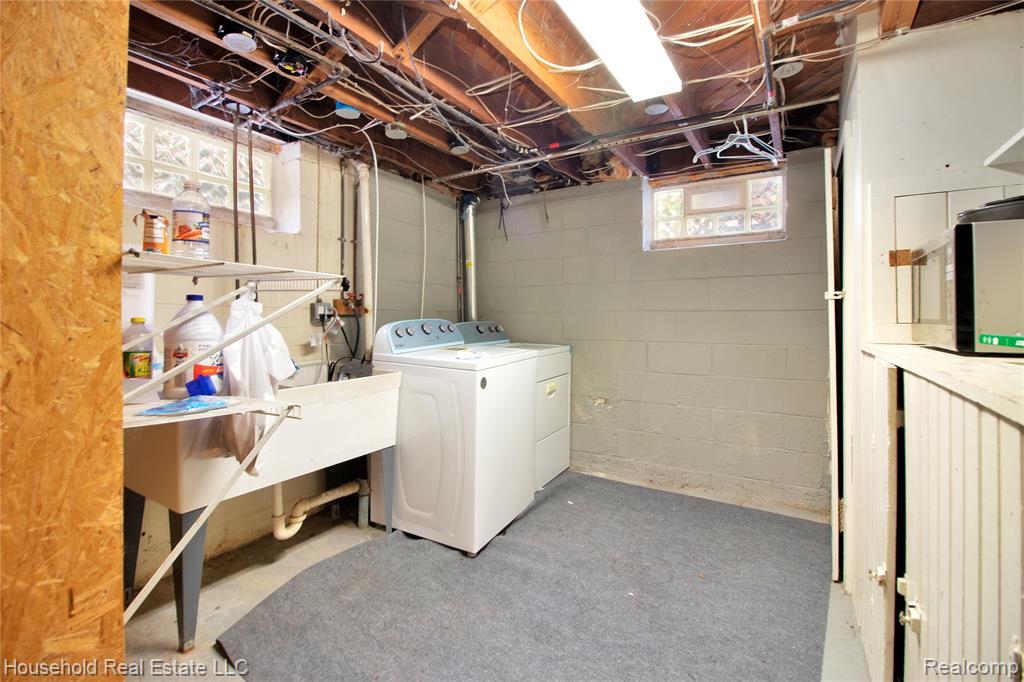 8027 Kolb Avenue, Allen Park, MI 48101 — Photo 18