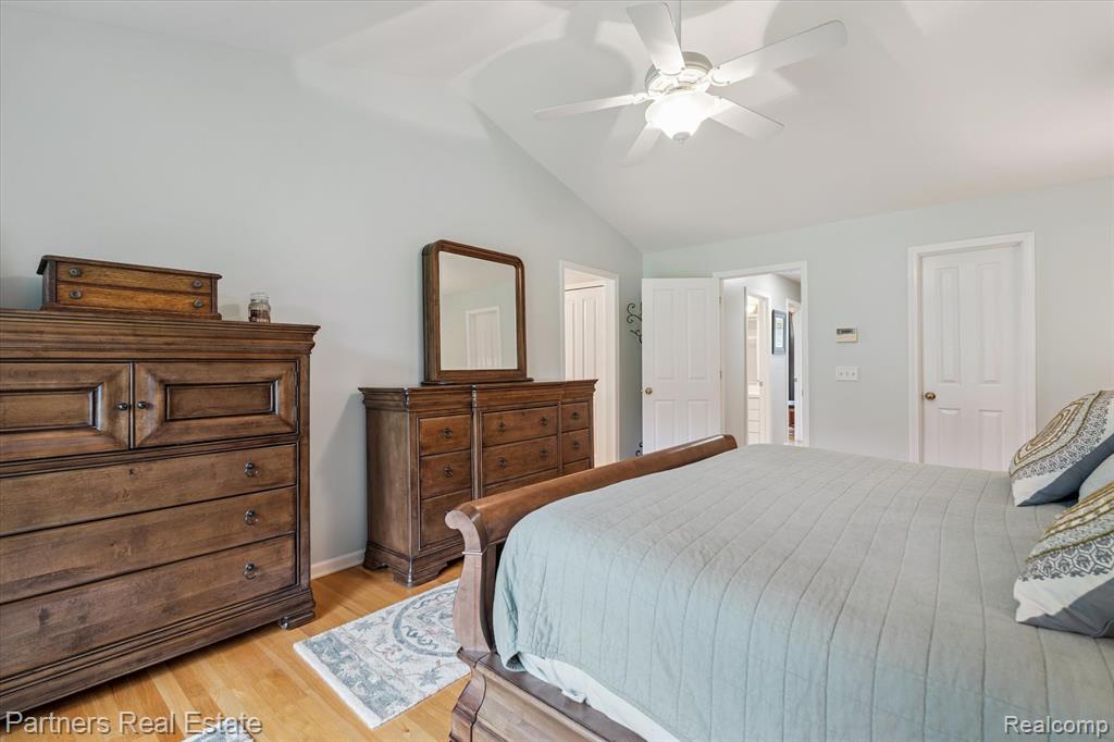 4757 Roundtree Drive, Brighton, MI 48116 — Photo 28