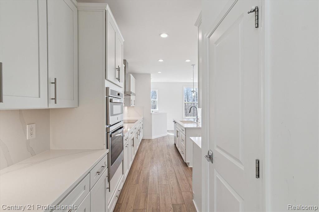 2843 DILLON Drive, Ann Arbor, MI 48105 — Photo 15