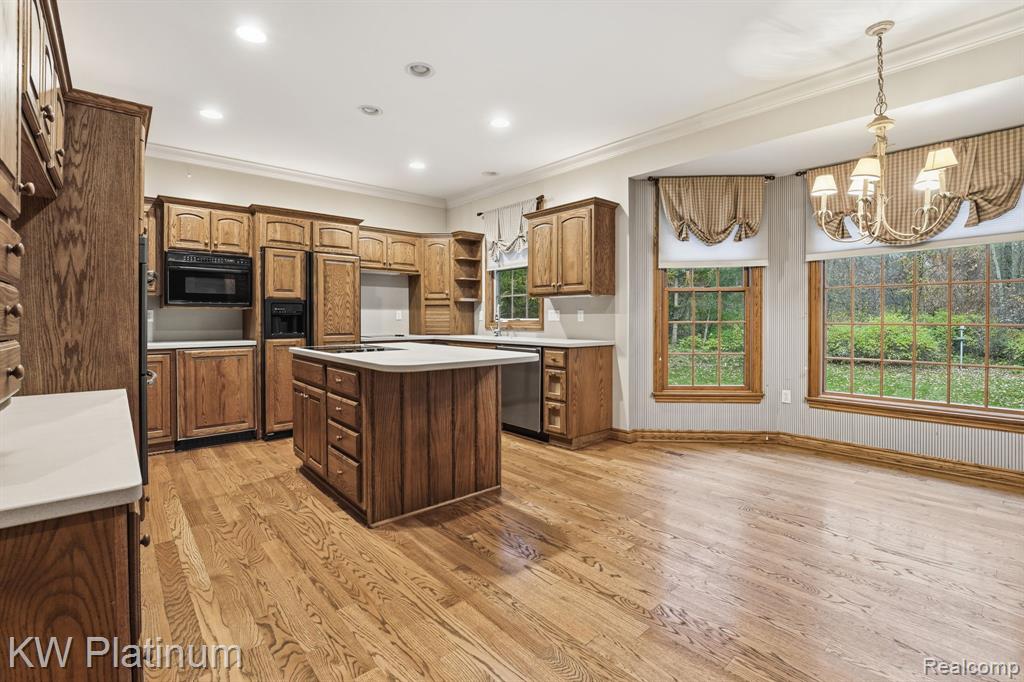 3365 Shorewood Avenue, Fort Gratiot, MI 48059 — Photo 10