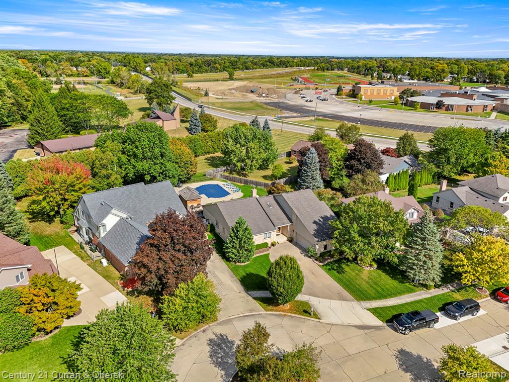 42049 Farm Lane Court, Sterling Heights, MI 48313 — Photo 60