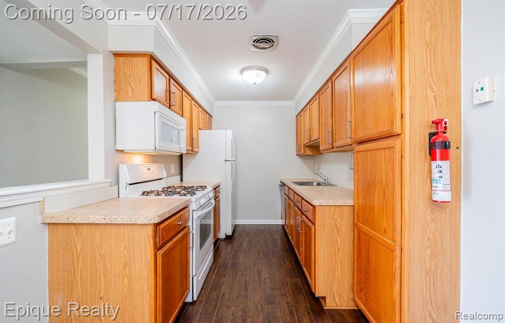 44467 Savery Drive, 117, Canton, MI 48187 — Photo 14