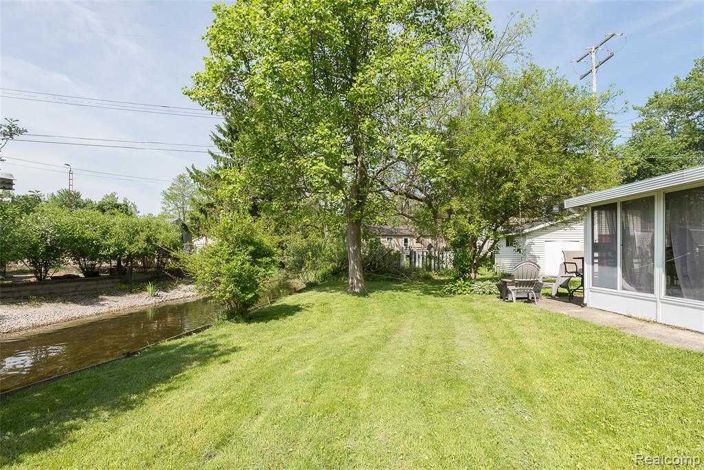 1107 Odessa Drive, Holly, MI 48442 — Photo 32