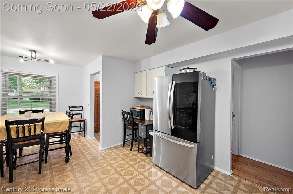 4255 Whispering Oak Drive, Flint, MI 48507 — Photo 17