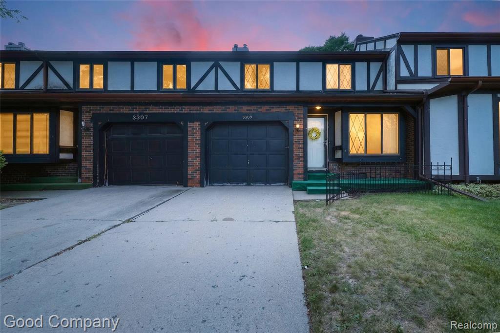 3309 Sunset Drive, Flint, MI 48503