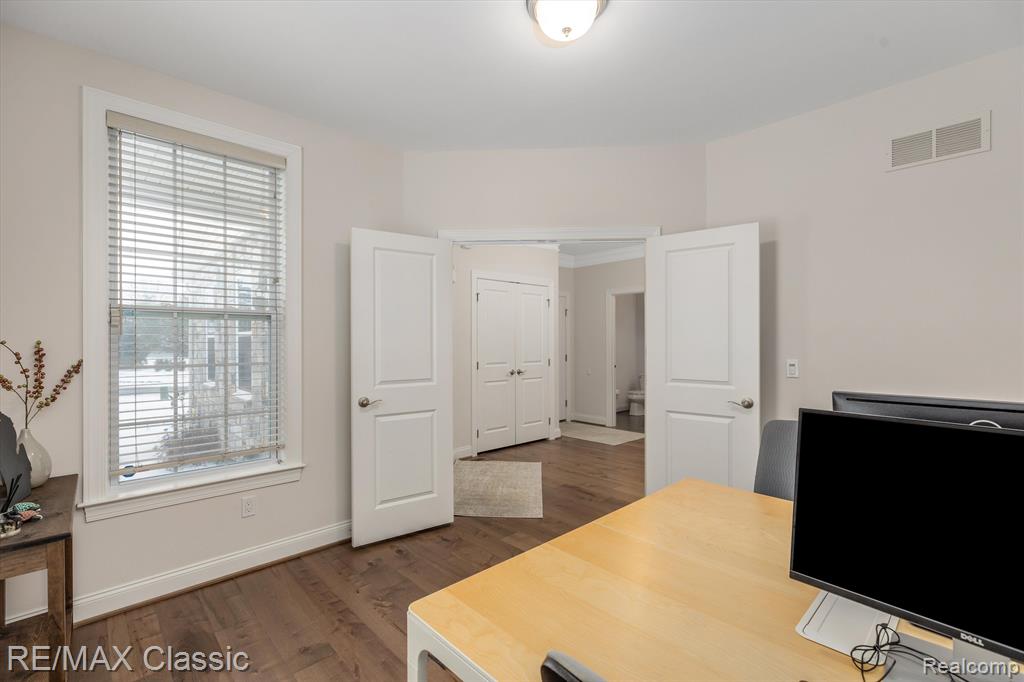 23774 SEMINOLE Trail, Novi, MI — Photo 9