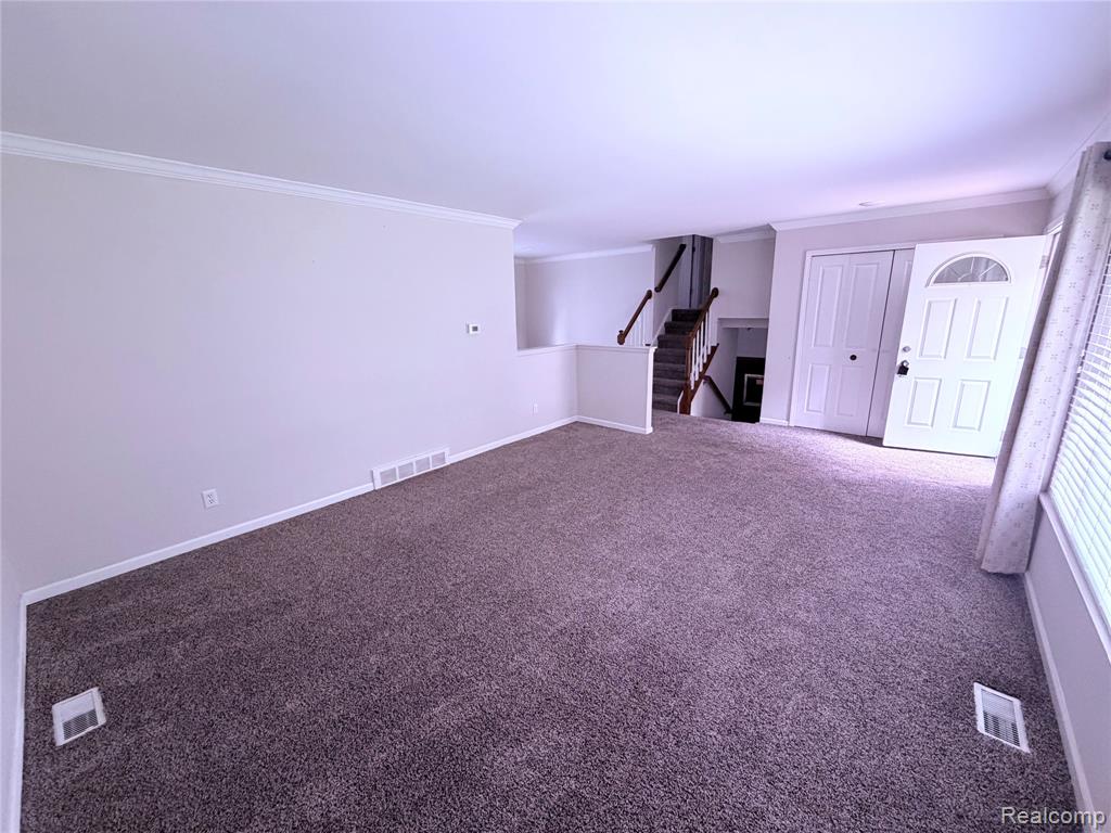 6366 Walker Drive, Troy, MI 48085 — Photo 7
