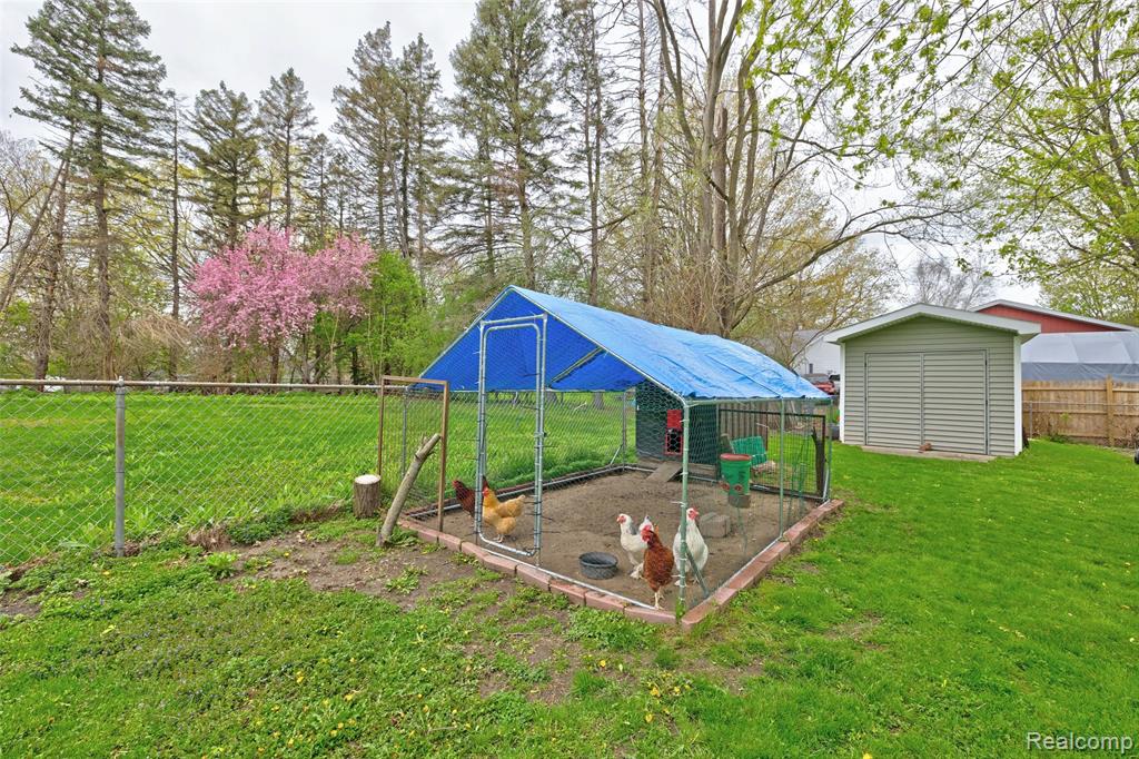 6437 Oriole Drive, Flint, MI 48506 — Photo 58