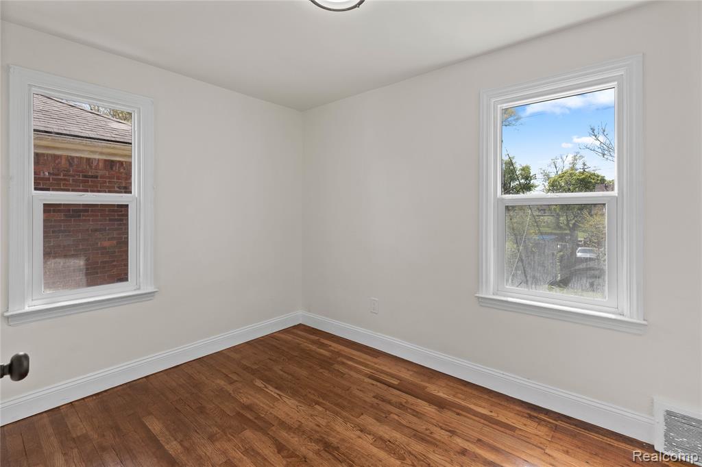 15753 Wisconsin Street, Detroit, MI 48238 — Photo 16