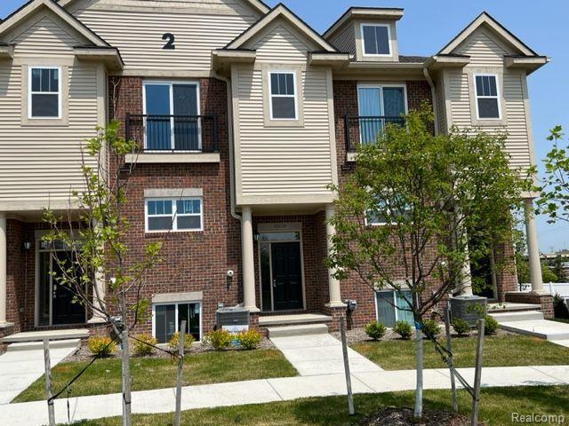 41600 ORIANNA Lane, 14, Novi, MI — Photo 43