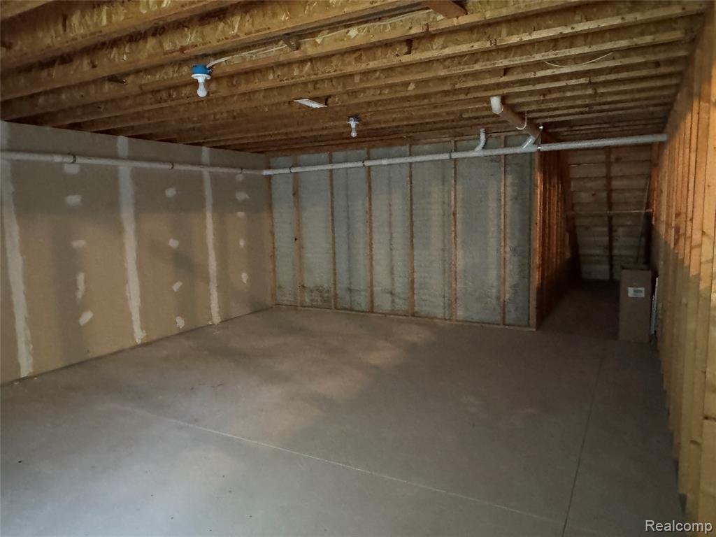 5402 Raubinger Road, Swartz Creek, MI 48473 — Photo 24