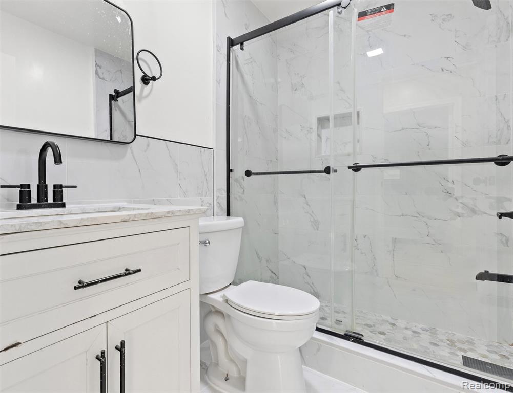 25807 Audrey Avenue, Warren, MI 48091 — Photo 9