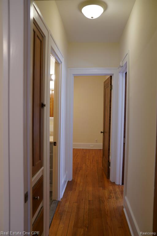 909 NOTTINGHAM Road, Grosse Pointe Park, MI 48230 — Photo 12