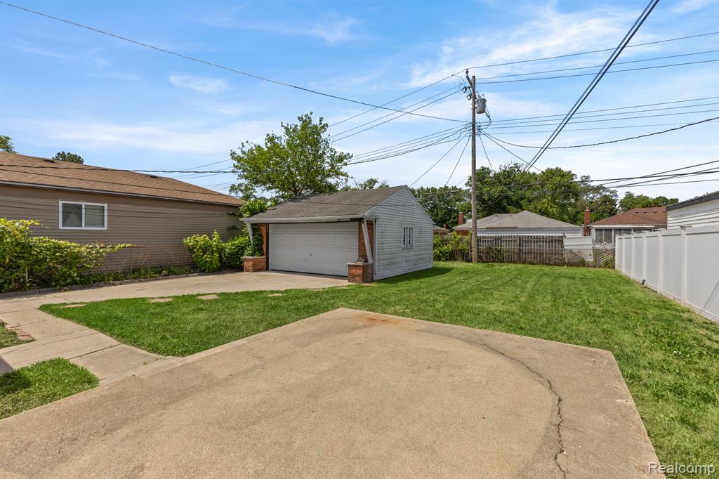 20261 Burt Road, Detroit, MI 48219 — Photo 22