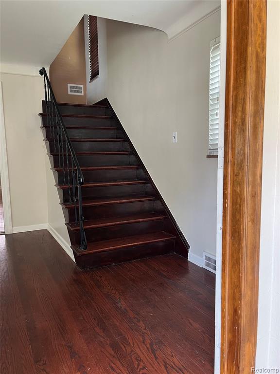 9001 Riverdale, Redford, MI 48239 — Photo 29