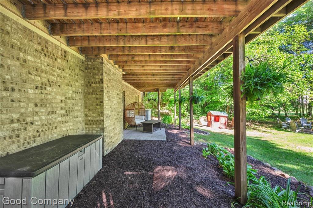 5504 Starwood Drive, Commerce Twp, MI 48382 — Photo 39