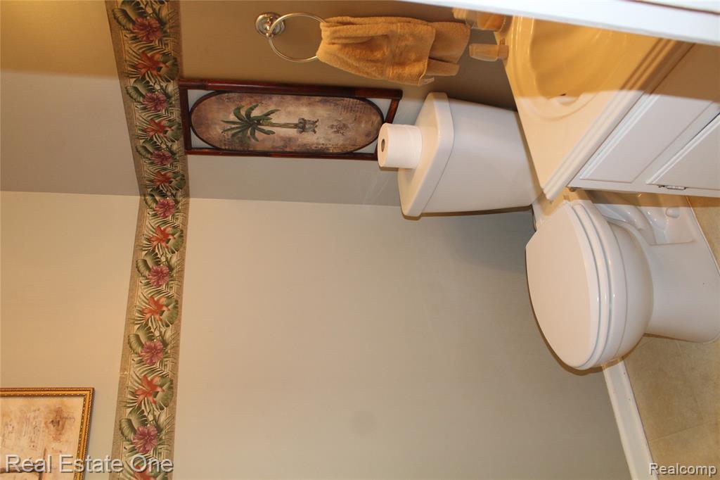 1425 N Alstott Drive, Howell, MI 48843 — Photo 15
