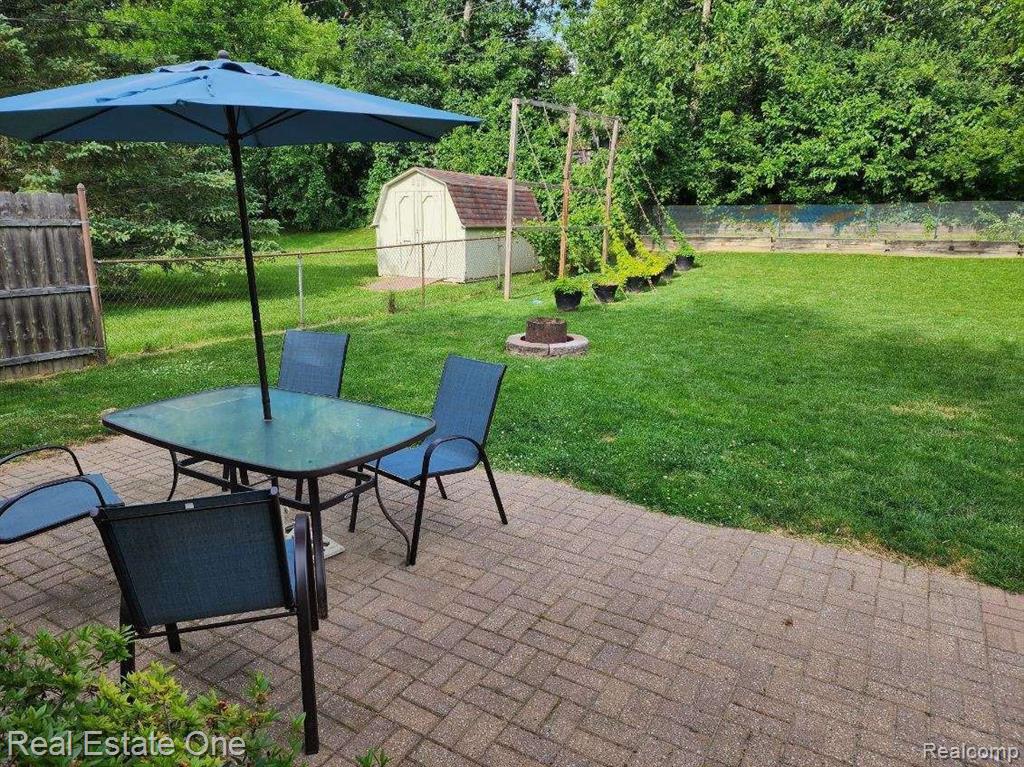 5201 Leland Street, Brighton, MI 48116 — Photo 3