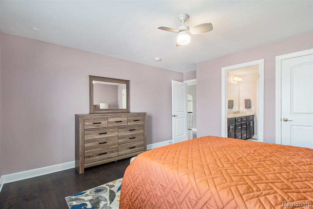 47541 Villa Terrace Court, Novi, MI — Photo 35