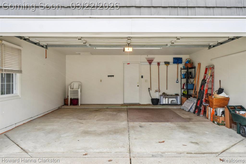 6819 Fox Lane, Waterford, MI 48327 — Photo 23