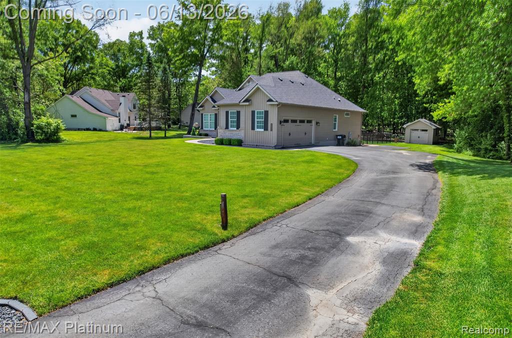 5060 Yax Pointe Drive, Howell, MI 48843 — Photo 44